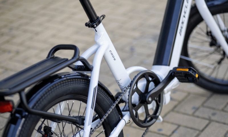 bicicleta eléctrica plegable ligera